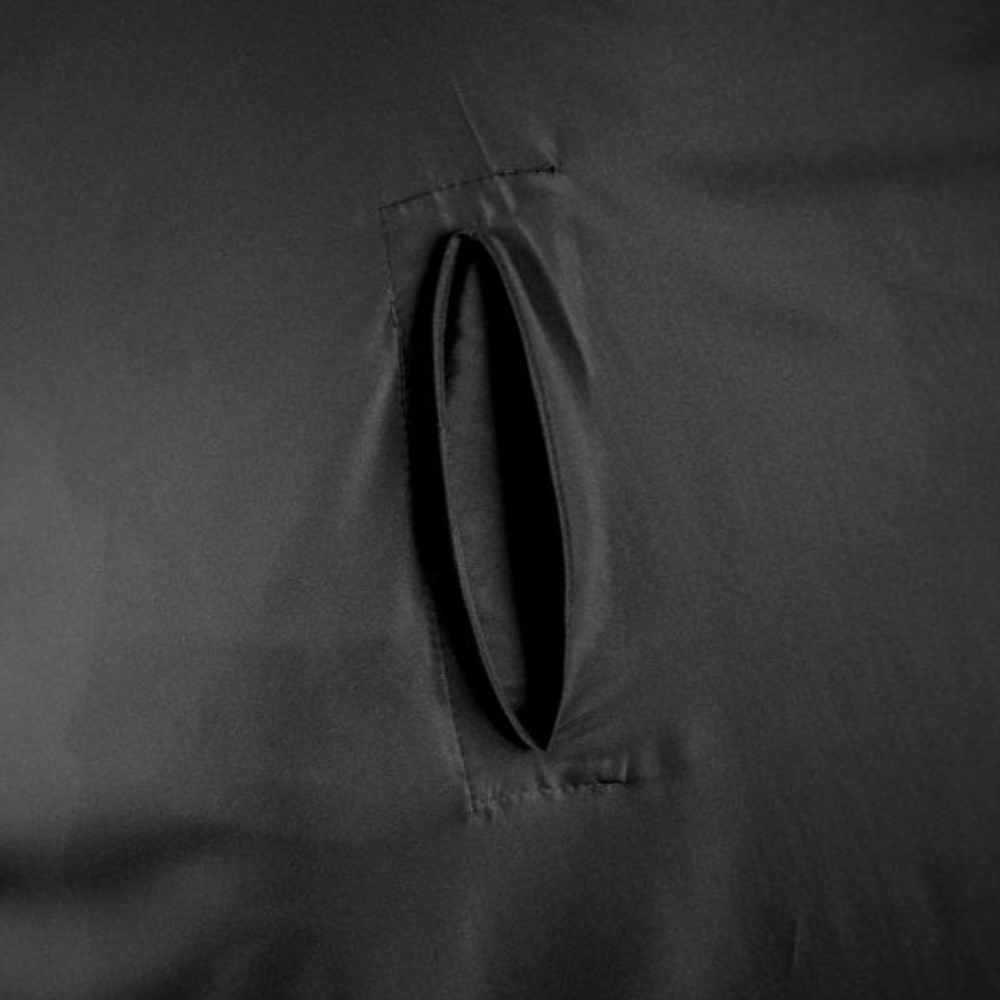 CRICKET LOCKS HAIRCUTTING CAPE | HAND TALKER